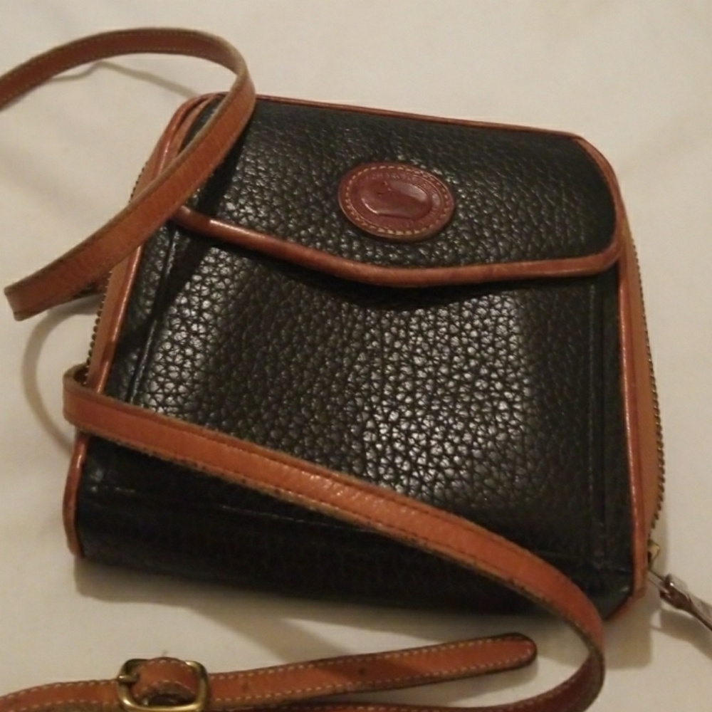 DOONEY & BOURKE Cross Body Bag